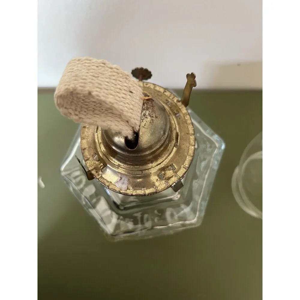 1800s Antique Pressed Glass Lantern Lamplight Farms Horse Buggy Oil Lamp Hexagon